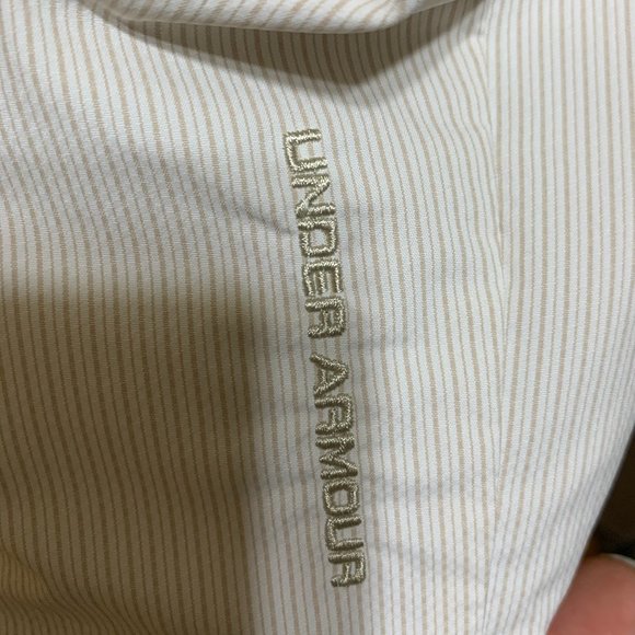 Ladies UnderArmour shorts sz 4 - Picture 6 of 8